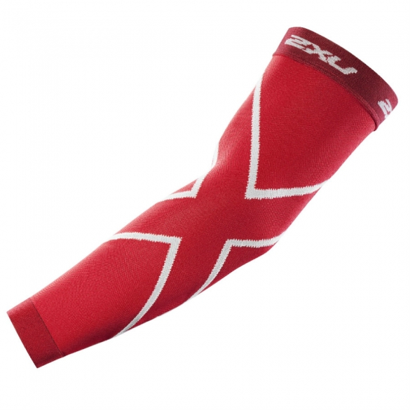 2XU kompressionsarmlinge Rot UA2594a 2015 UA2594RED